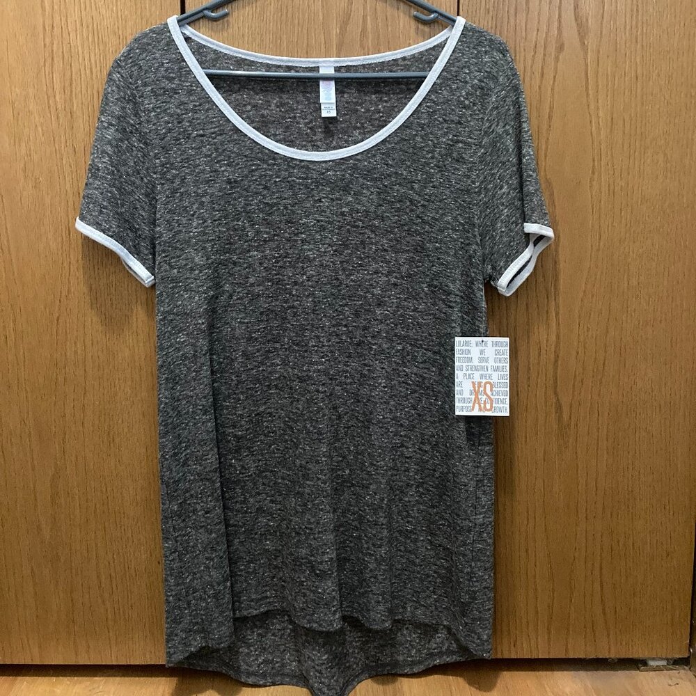 LuLaRoe Gray Classic T - XS